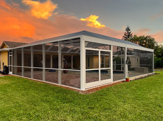 Professional-Screen-Enclosure-Installation